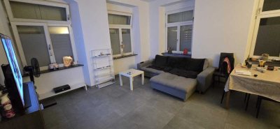 Nachmieter gesucht: möblierte 2-Zimmerwohnung am Marktplatz in Rastatt