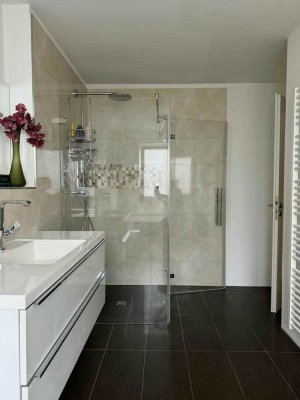 Exklusives Familien-Reihenhaus in Neuss-Erfttal – Modernes Wohnen mit Stil