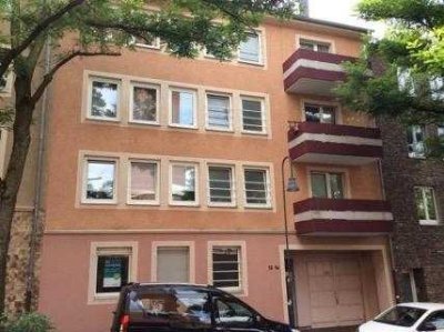Topp sanierte 2-Zimmerwohnung mit Balkon