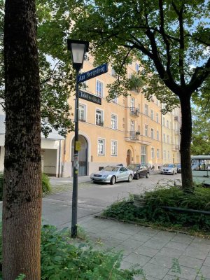 Idyllische Altbauwohnung am Münchner Nockherberg
