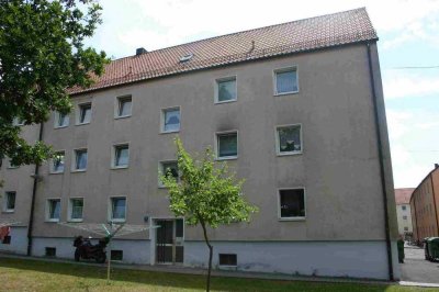Neue Laminatböden in allen Wohn- und Schlafräumen!