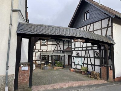 Haus auf 2 Etagen in Bad Neuenahr-Ahrweiler (OT Ramersbach) zu vermieten.