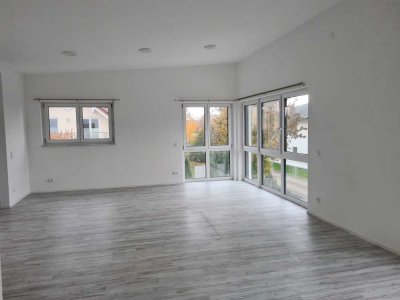 Wunderschöne, offene und helle 3.5 Zimmer Wohnung