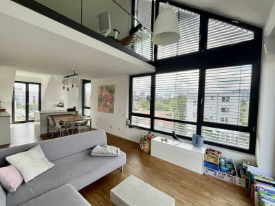 Lichtdurchflutetes 3,5-Zimmer Penthouse mit Skylineblick und großer Dachterasse