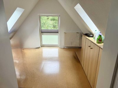 Helle 4,5-Zimmer Dachgeschosswohnung in Friedeburg/Marx