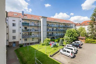 Charmante 2-R-Wohnung mit Fußbodenheizung im Bad und Fahrstuhl zu vermieten
