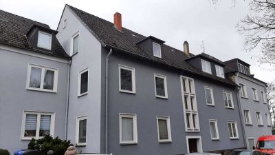 Zum Kühl 26 - gepflegte 2 ZKB Wohnung im 1.OG *ab sofort* zu vermieten