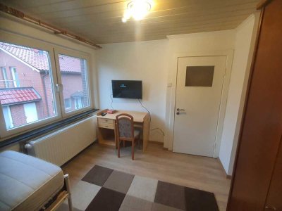 Design-Wohnung nahe Harburg: 3-Zimmer | Voll möbliert & All-In | 25 Min. S-Bahn