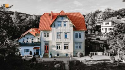 -provisionsfrei- Stilvolle Villa mit Schlossblick – Großzügiges Grundstück & Neubaupotenzial