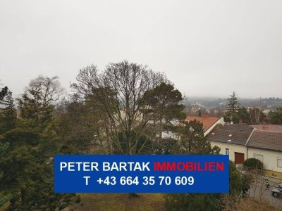 BADEN - "FERNSICHT INKLUSIVE!" - Tolle 2-Zimmer-Wohnung mit 7m² Loggia und Autoabstellplatz in Grünruhelage