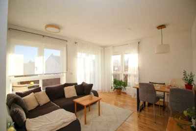 Moderne, helle 3-Zi-Wohnung mit Balkon, TG- und Außenstellplatz ** PROVISIONSFREI für den Käufer **