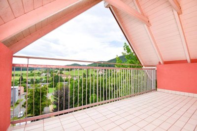 Charmante, komplett sanierte Mietwohnung mit Blick auf die Gleichenberger Kogeln ...!