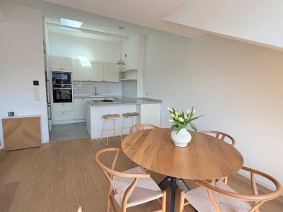 Luxuriöse 2,5-Zi.-Dachgeschosswohnung mit Balkon & Wintergarten – Ludwigvorstadt-Isarvorstadt