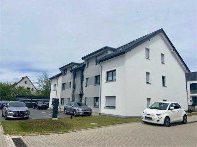 Neue 3-Zimmer-Wohnung mit Balkon und Blick auf den Teutoburger Wald in Halle!