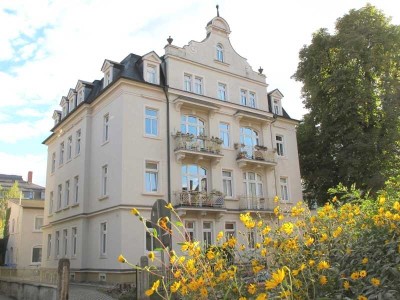 Ruhig & komfortabel ... mit guter Verkehrsanbindung!