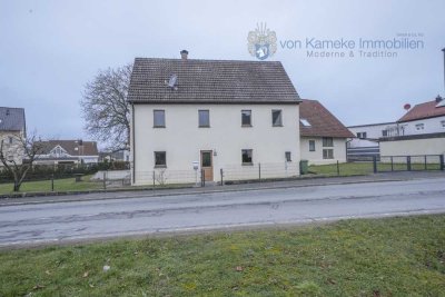 Einfamilienhaus mit 4 Schlafzimmern – Gartenarbeit erforderlich (Details im Text)