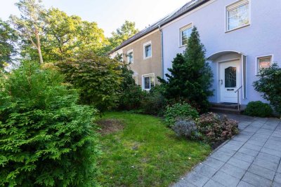 Reihenmittelhaus in Potsdams Süden - mit ca. 40 qm Ausbaureserve