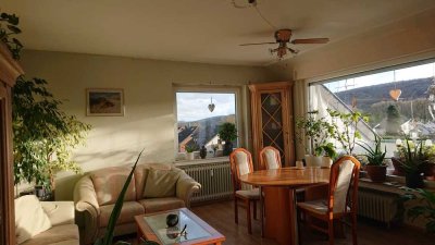 Ansprechende 3-Zimmer-DG-Wohnung mit Balkon in Sinzig von Privat