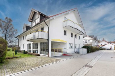 Geschmackvolle 3-Zimmer-Wohnung mit 2 Balkonen und EBK in Bad Wörishofen