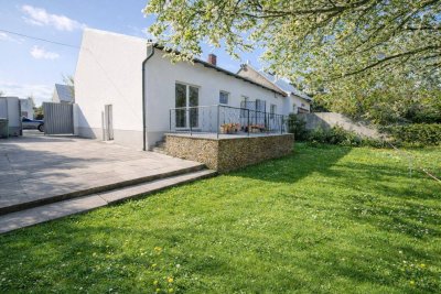TOP-ANGEBOT: Frisch saniertes 5-Zimmer-Haus nahe der Wiener Stadtgrenze!