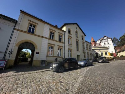 Große 3-Zimmer-Wohnung im Stadtzentrum direkt am See | Buckow (Märkische Schweiz) - Brandenburg