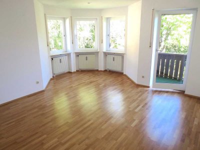 **Bestlage Waldtrudering: 3-Zimmer-Wohnung mit Süd-Balkon direkt am Waldrand**