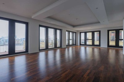 Lichtdurchflutetes Penthouse im Herzen von Berlin