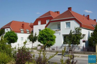 Single- oder Pärchenwohnung im OG mit Balkon