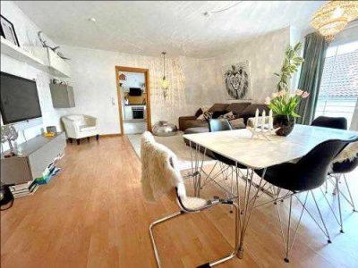 Exklusive 2-Zimmer-Dachgeschosswohnung mit Balkon in zentraler Lage von Kronach