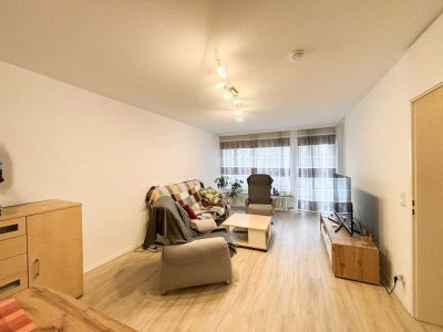 Gepflegte 2 Zimmer Wohnung mit Balkon und Stellplatz