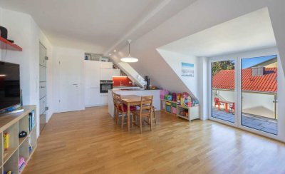 Moderne 4-Zimmer-Maisonettewohnung mit zwei Balkonen, EBK und Tiefgaragenstellplatz
