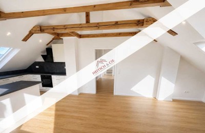 Freie sanierte 3-Zimmer-DG-Wohnung mit offenem Wohnkonzept in direkter Nähe zur Lübecker Altstadt!