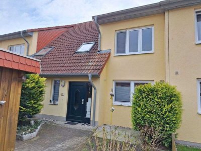 Reihenmittelhaus mit Carport und Schuppen in Greifswald