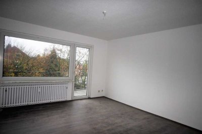 2-Zimmer-Wohnung mit Balkon + Garage ! Ab dem 1.08.25!