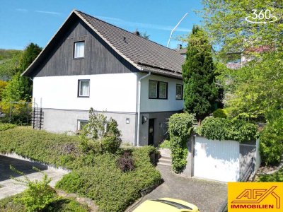 Warstein-Belecke: Großes Einfamilienhaus!