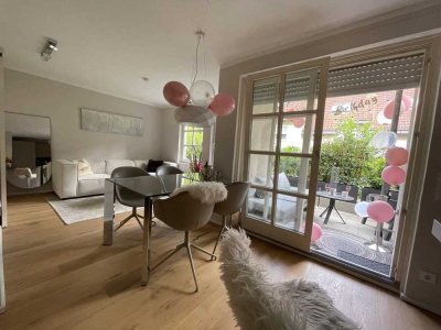 Möblierte, sanierte 1,5-Zimmer-EG-Wohnung mit gehobener Ausstattung inkl. TG-Stellplatz