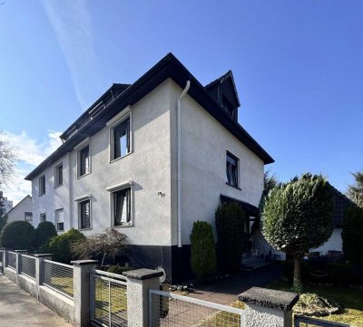 Saniertes Mehrgenerationenhaus mit 3 Wohneinheiten und Anbaumöglichkeit in Bielefeld zu verkaufen!
