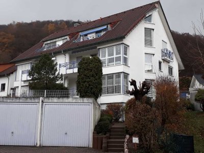 Sehr schöne 3 Zimmer Wohnung  mit Balkon incl. 90 QM trockenem Wohnähnlichem Lagerraum in Gelnhausen