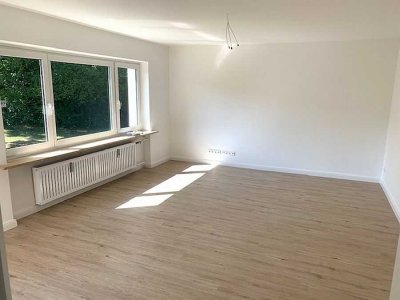 Attraktive sanierte 4 Zimmerwohnung - Röntgenstraße