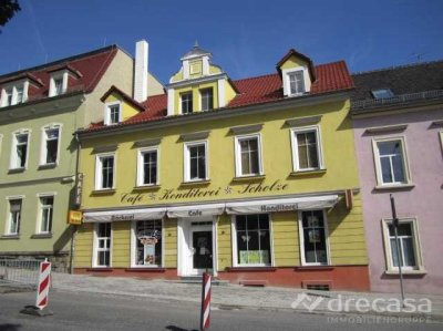 2,0-Zimmerwohnung mit Einbauküche