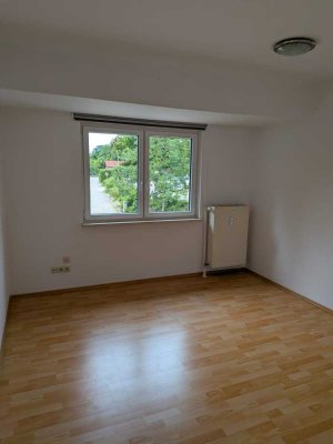 Studenten aufgepasst: 1-Zimmer-Apartment in der Windmühlenstrasse
