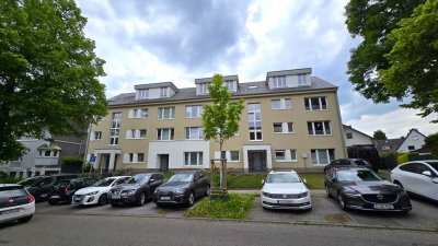 3-Zimmer-Wohnung mit Süd-West-Loggia I Parkett I Küchenübernahme möglich I Stellplatz