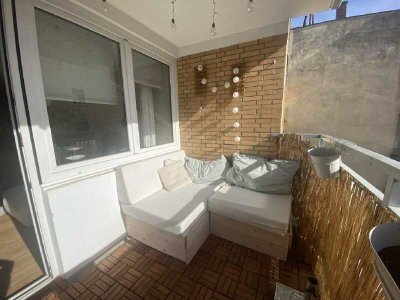 Toplage, ruhige 2-Zimmer-Whg. mit Balkon, Türken-Theresienstrasse nähe Uni