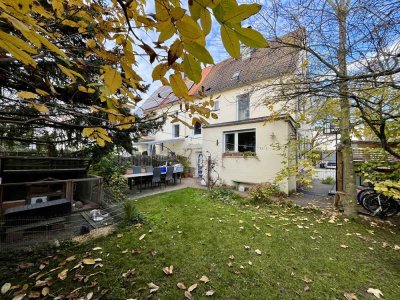 Klassisch. Modern. Besonders. – Doppelhaushälfte zum Wohlfühlen in Wiesbaden