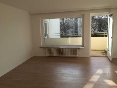 300 €, 40 m², 1 Zimmer