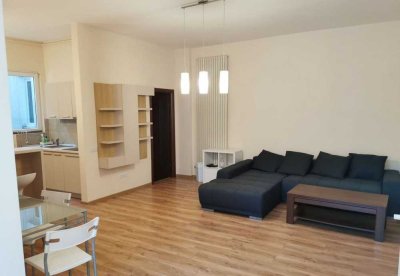 Attraktive und modernisierte 1,5-Raum-Wohnung mit Balkon und EBK in Alsdorf