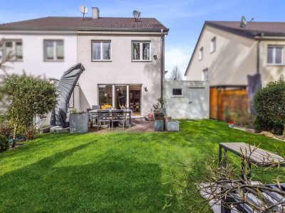 Familienfreundliche Doppelhaushälfte in attraktiver und ruhiger Wohnlage von Köln-Hermülheim