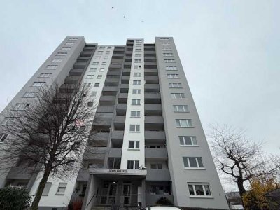 ***Wohnen über den Dächern von Maintal***gepflegte 3-ZBK mit Balkon und GARAGE