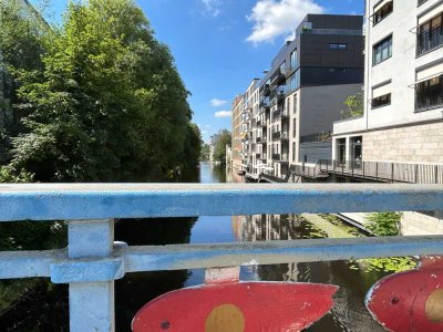 Wohnen am Isebekkanal: 5-Zimmer Eigentumswohnung über zwei Ebenen im Erstbezug