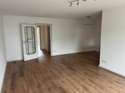 Unvermietete 2-Zimmerwohnung in Nievenheim mit barrierearmen Zugang und 2 Stellplätzen. Von Privat
